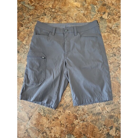Eddie Bauer Rainier Shorts Mens 32 Dark‎ Gray stretch cargo pockets - Picture 1 of 10